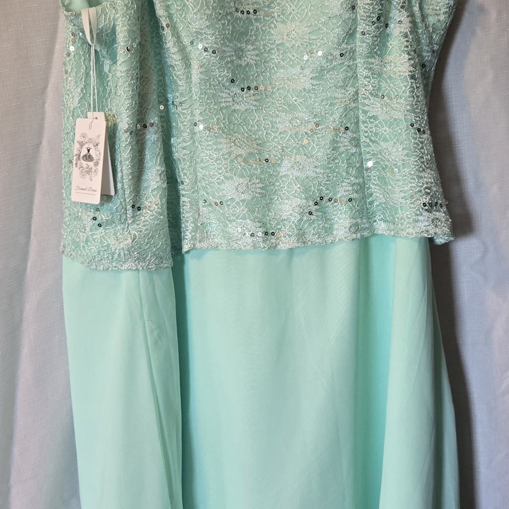 Elegant Mint Green Lace Dress